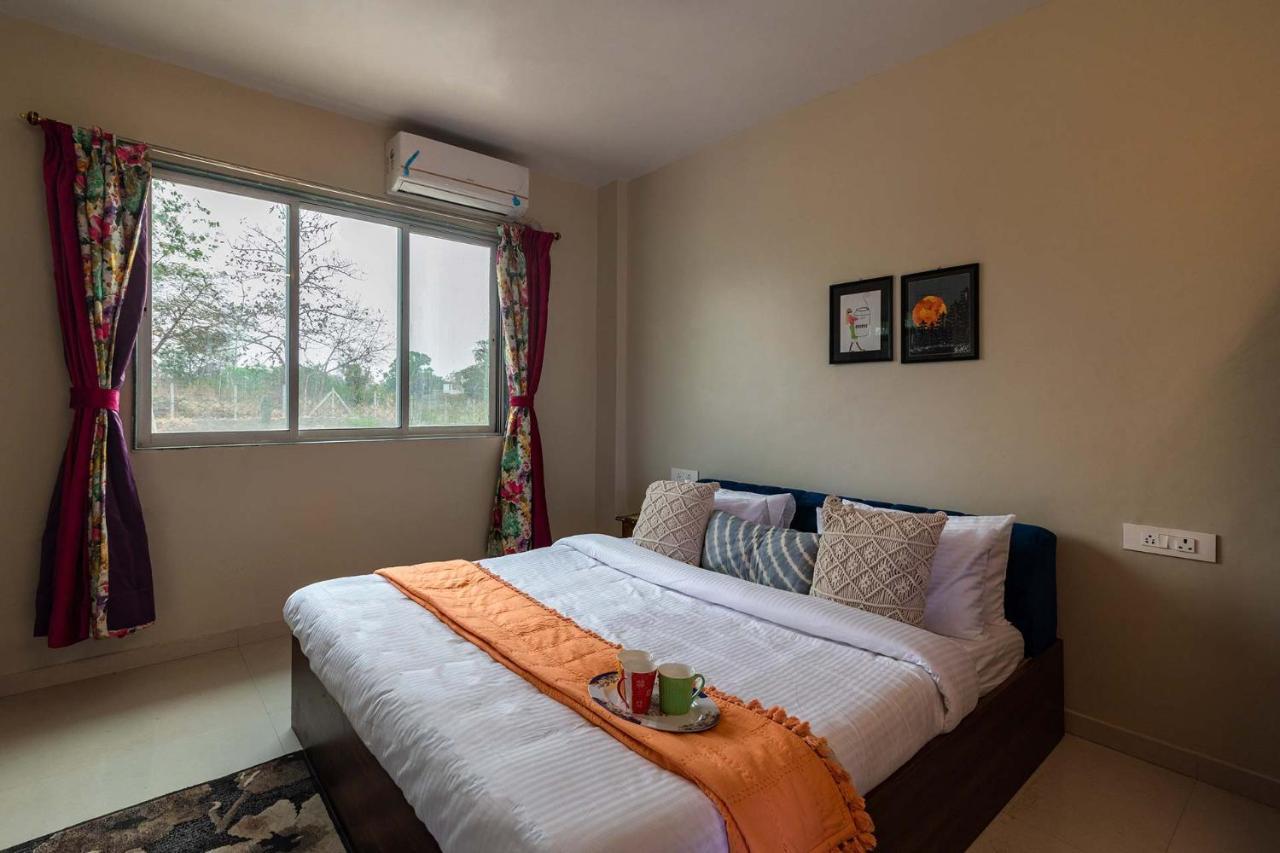 Aqua & Sage By Stayvista - Riverside Villa With Pool & Terrace Karjat Ngoại thất bức ảnh