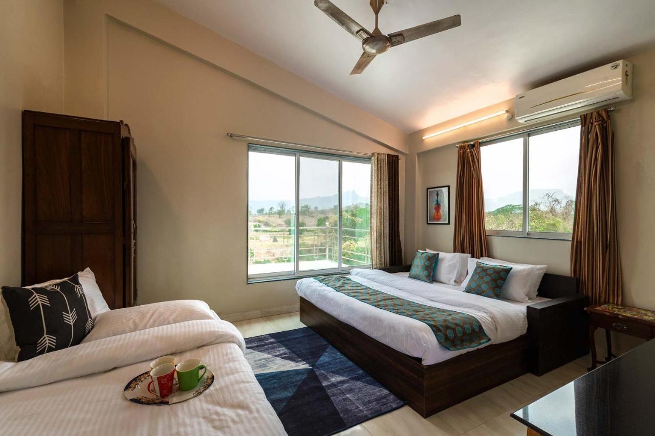 Aqua & Sage By Stayvista - Riverside Villa With Pool & Terrace Karjat Ngoại thất bức ảnh