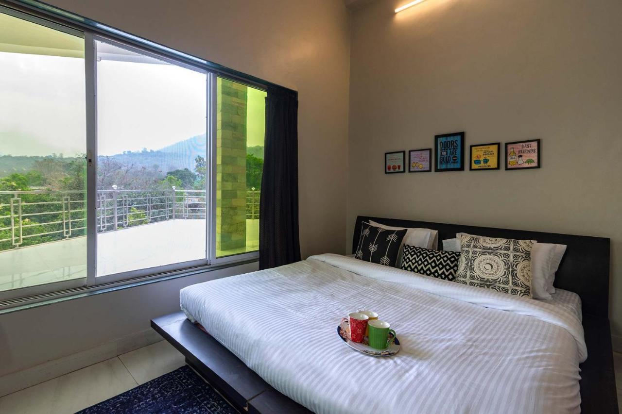 Aqua & Sage By Stayvista - Riverside Villa With Pool & Terrace Karjat Ngoại thất bức ảnh
